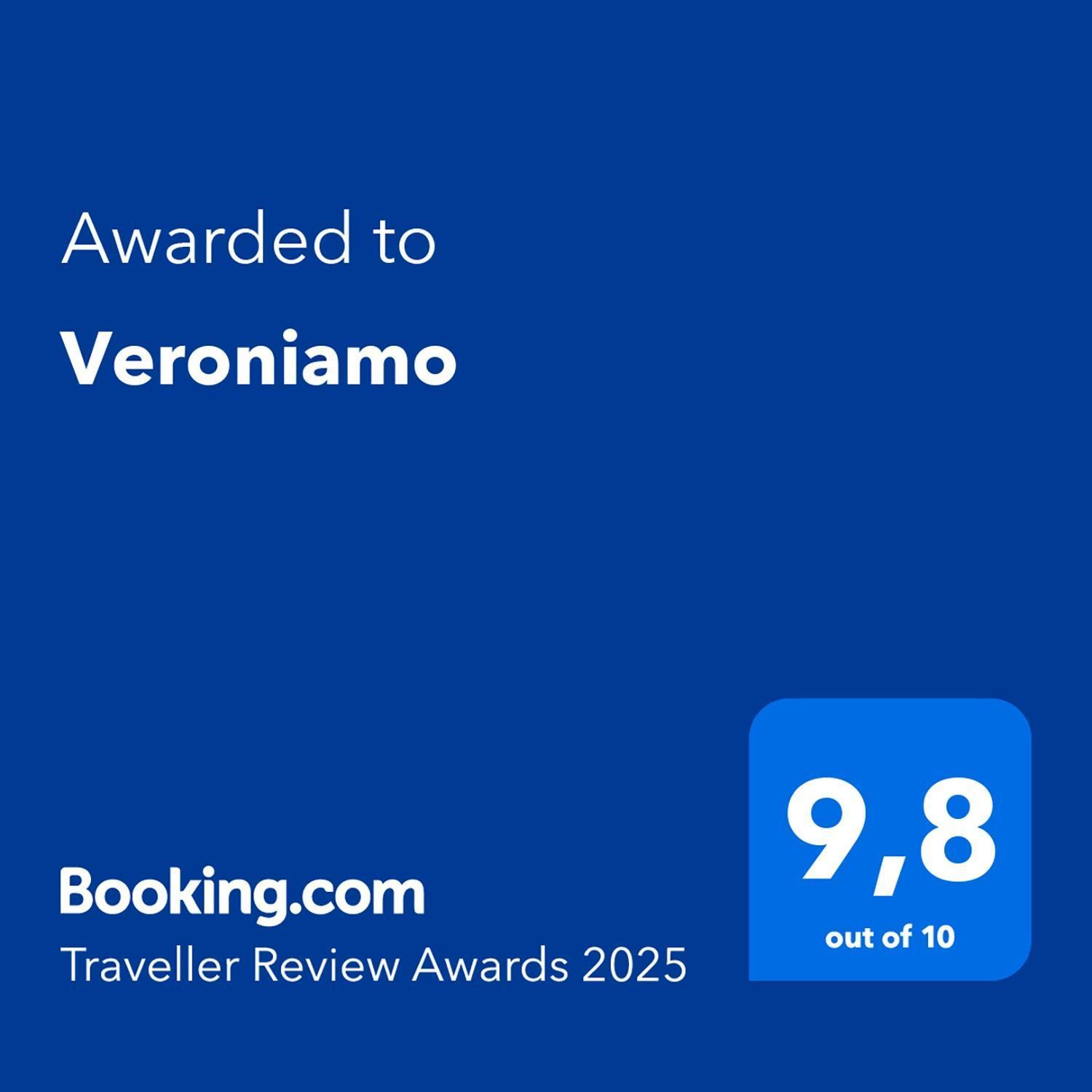 Veroniamo Verona Bagian luar foto